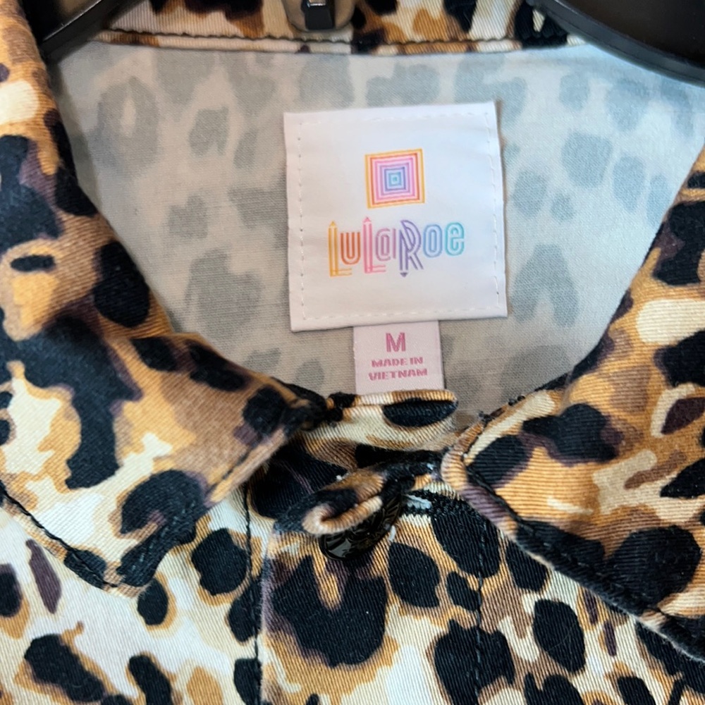 Lula Roe leopard jacket - Picture 3 of 10